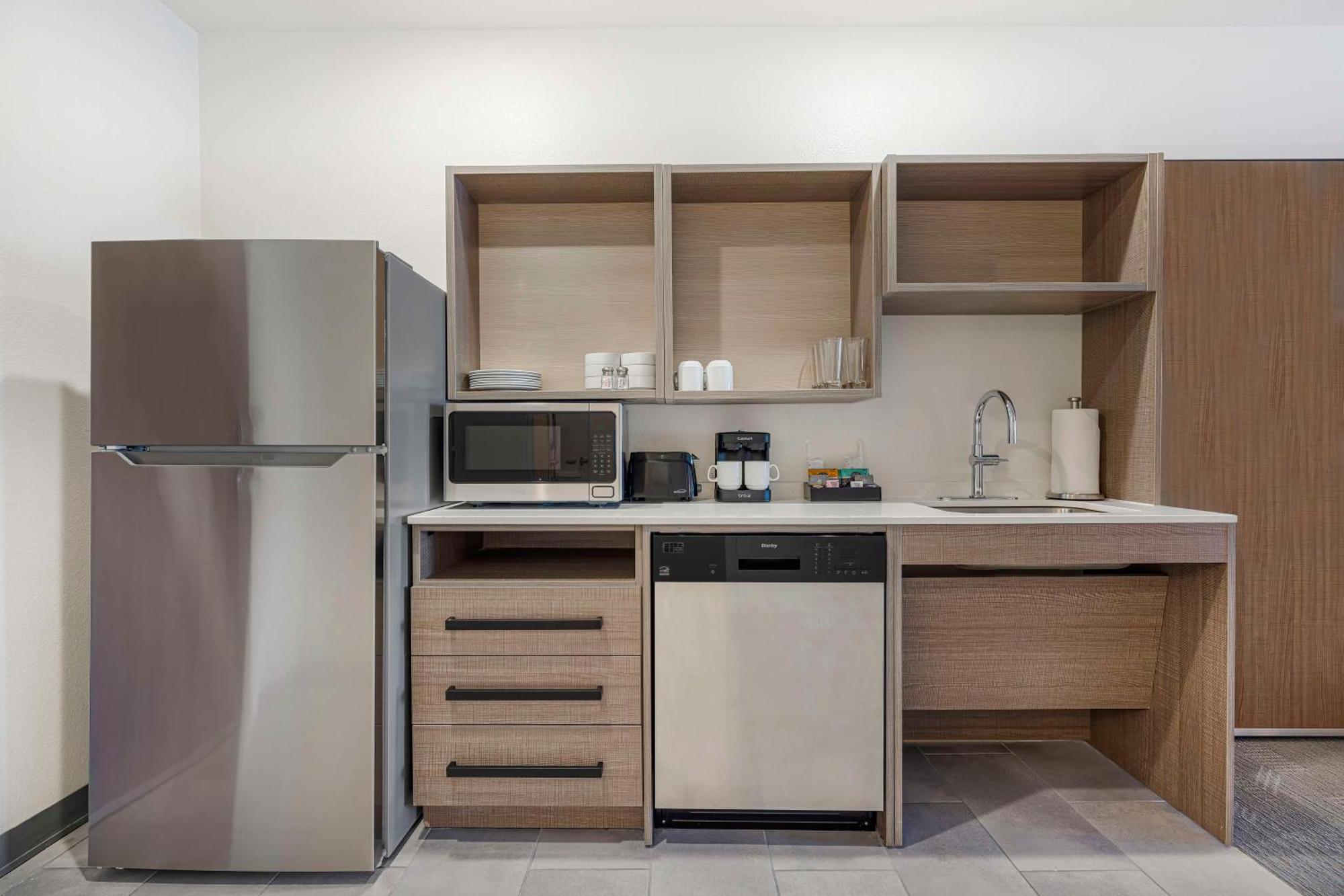 Home2 Suites By Hilton Colorado Springs Airport Екстер'єр фото