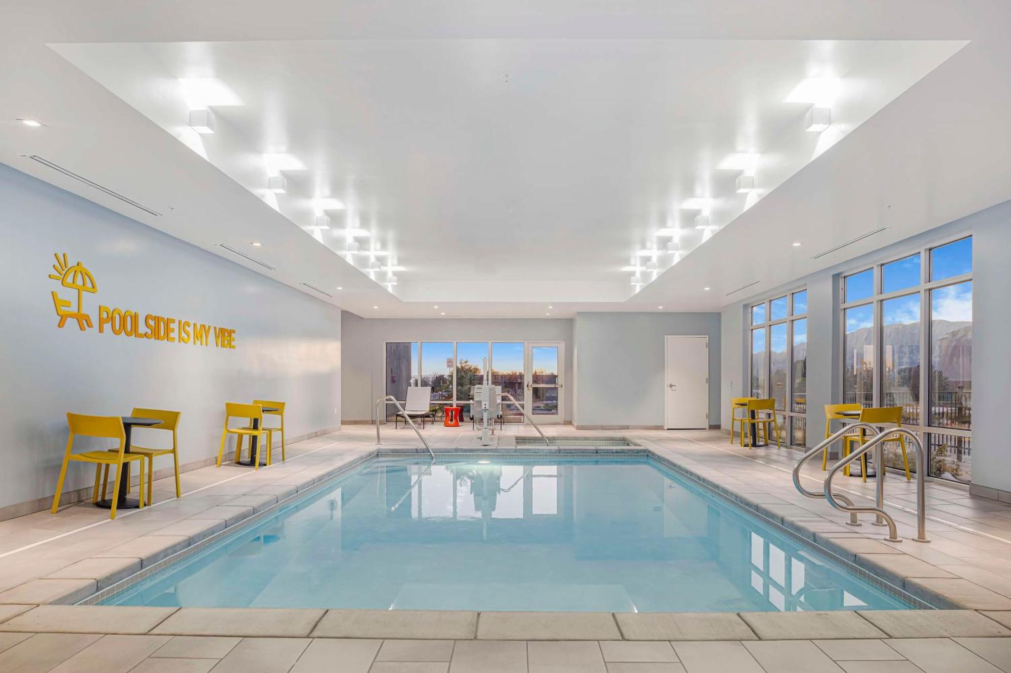 Home2 Suites By Hilton Colorado Springs Airport Екстер'єр фото
